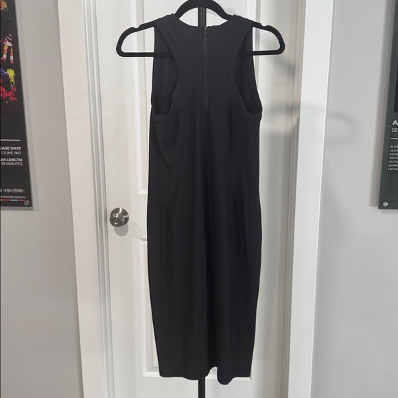 Athleta Black Sleeveless Dress - Picture 2 of 5